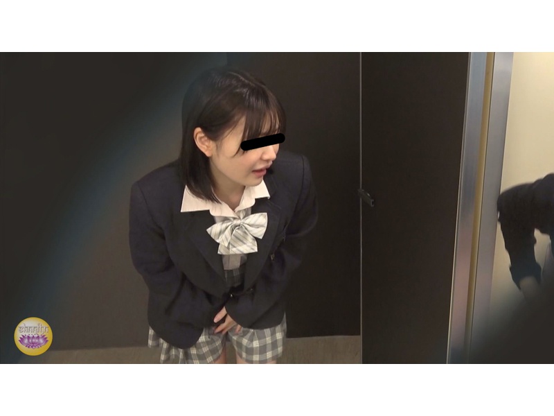 女子寮トラブル！ 駆け込みギリギリ放尿